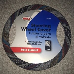 Steering wheel cover
